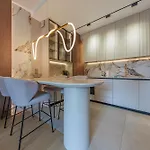 Plaza 41 By Comfort Gdańsk