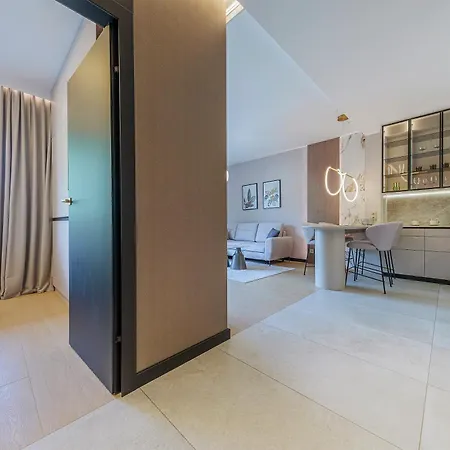 Plaza 41 By Comfort Appartement