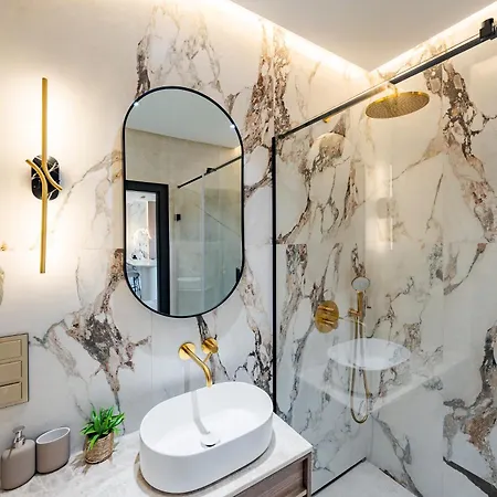 Plaza 41 By Comfort Апартаменты *