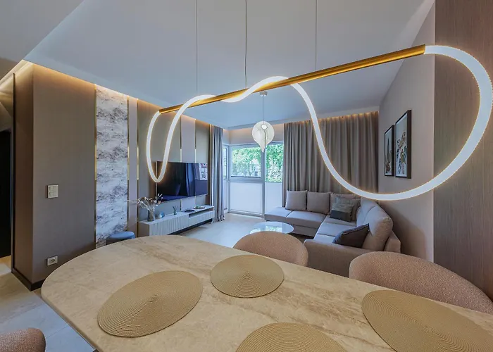 Plaza 41 By Comfort Apartamento